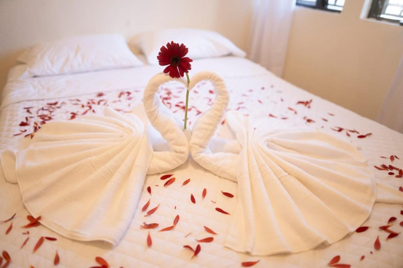Hotel Los Manantiales Panajachel Zewnętrze zdjęcie