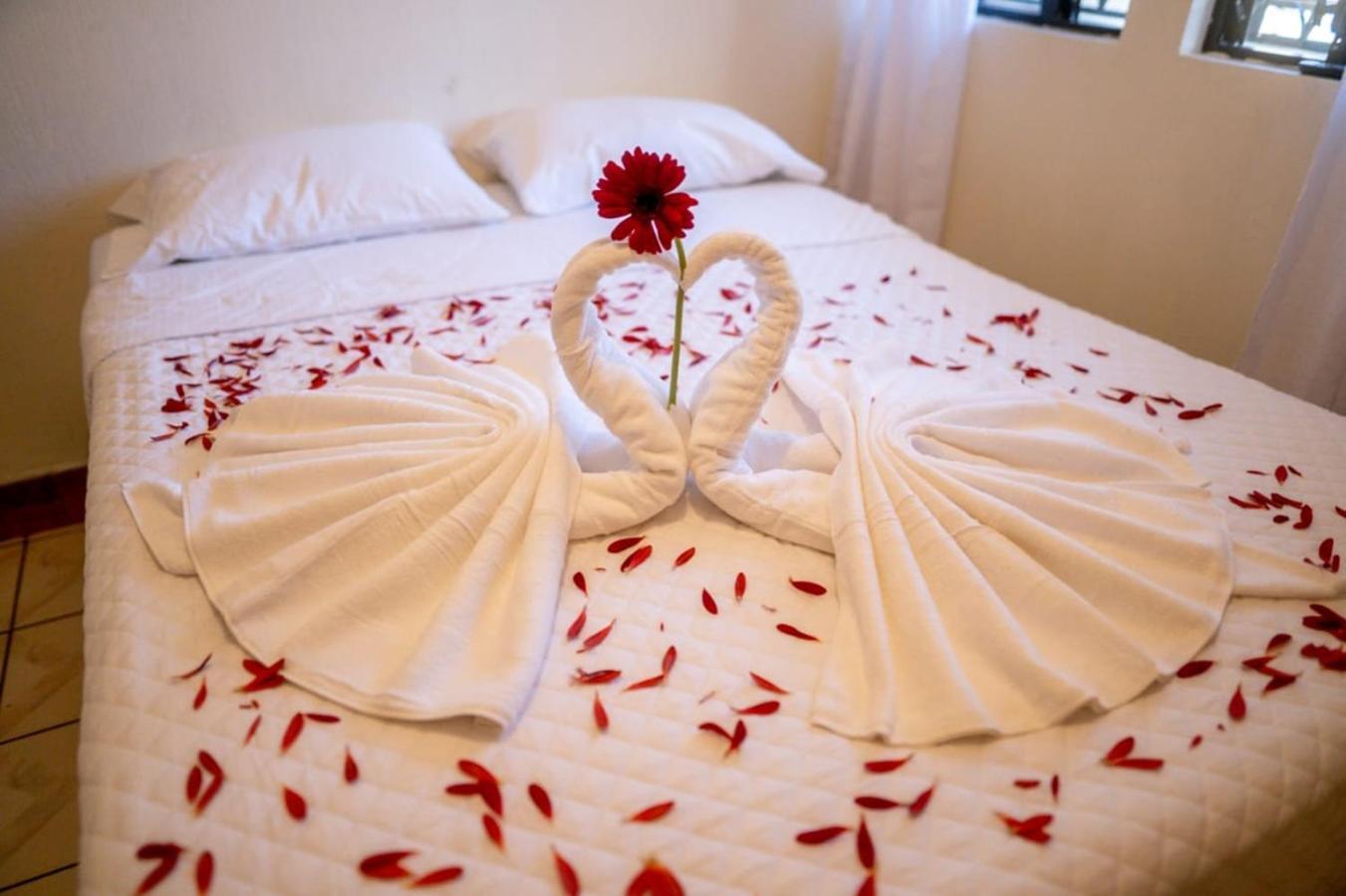 Hotel Los Manantiales Panajachel Zewnętrze zdjęcie